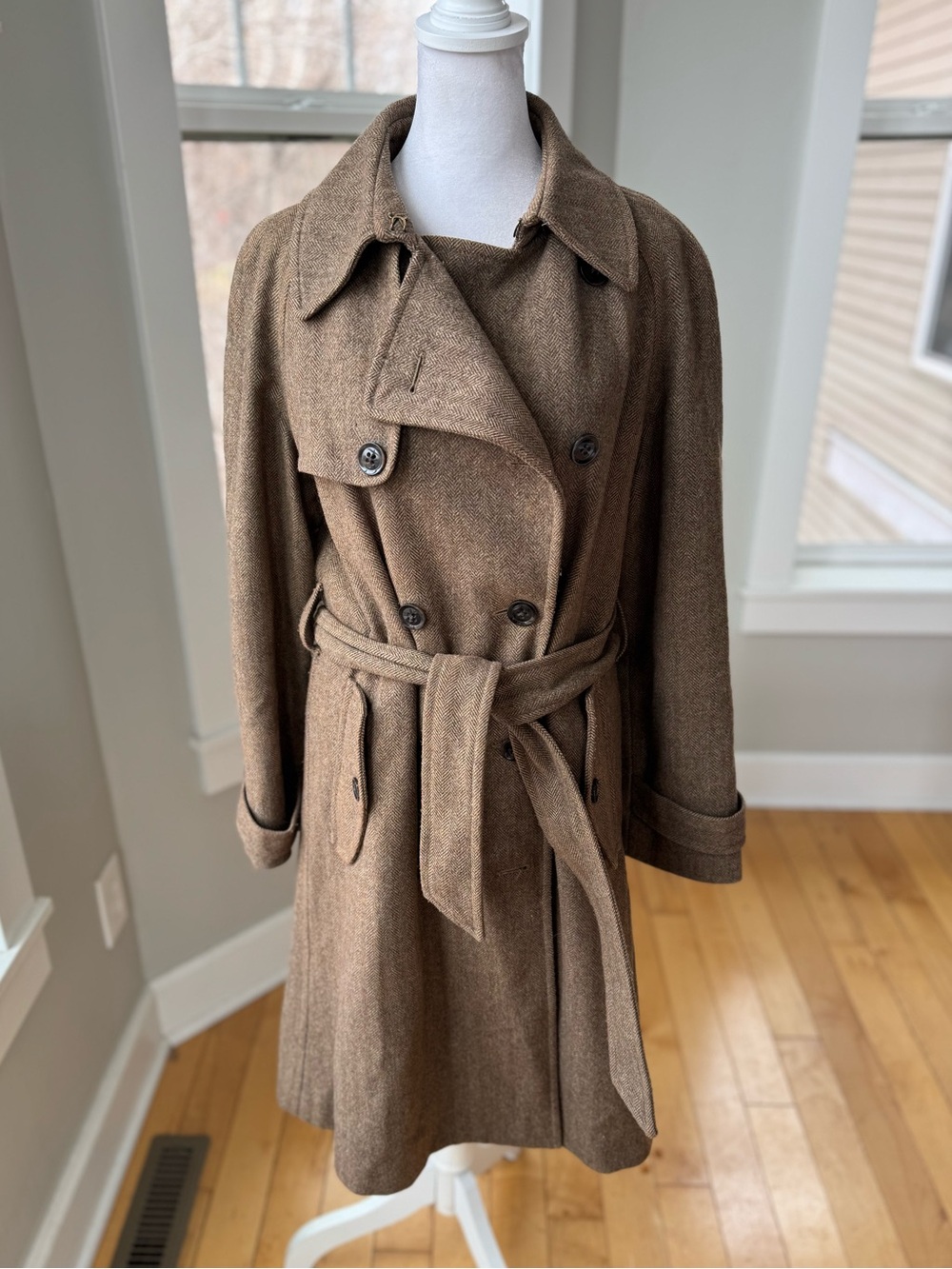 Vintage GAP Tan Wool Herringbone Belted Trench Coat Size Medium